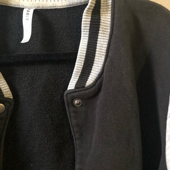 Fabletics gray and black sweater jacket - Picture 4 of 8